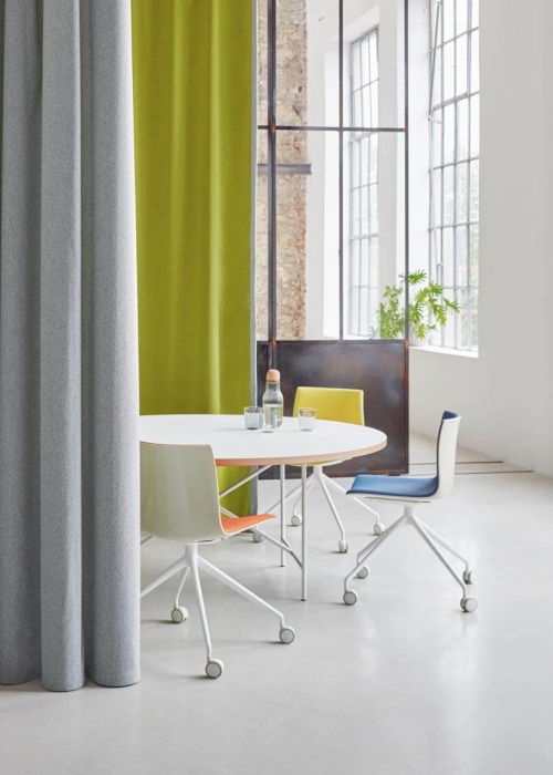 muenchner-stoff-fruehling-textil-trends-creation-bauman-private-public-silent-trendshow-decohome.de_