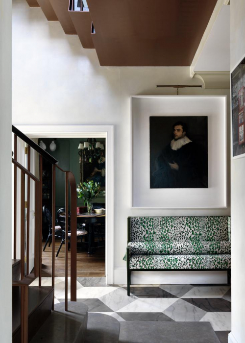 beataheuman-einrichtungstipps-interview-flur-grafisch-stoffe-decohome.de_