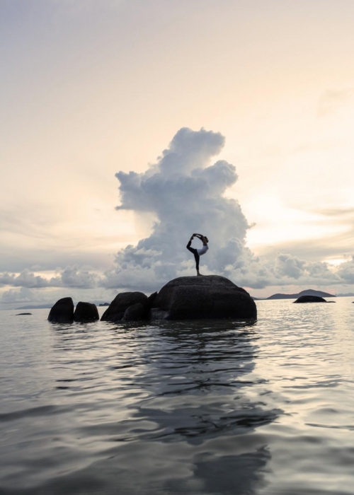 wellnesshotels-gesund-reisen-decohome.de-kamalayakamalaya-yoga26-1