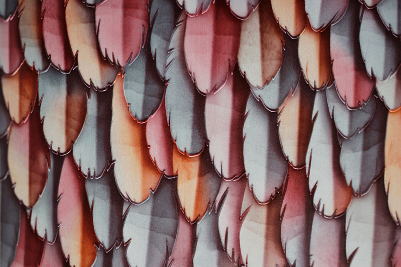 green-product-award-2019_13rugs_makingof_deep-blue2_decohome.de_