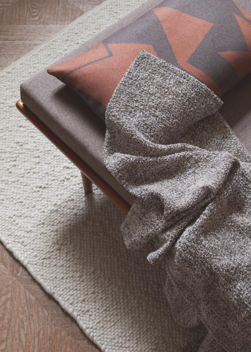 rot-einrichten-stoffe-trend-decohome.de-nya-nordiska-sperlein