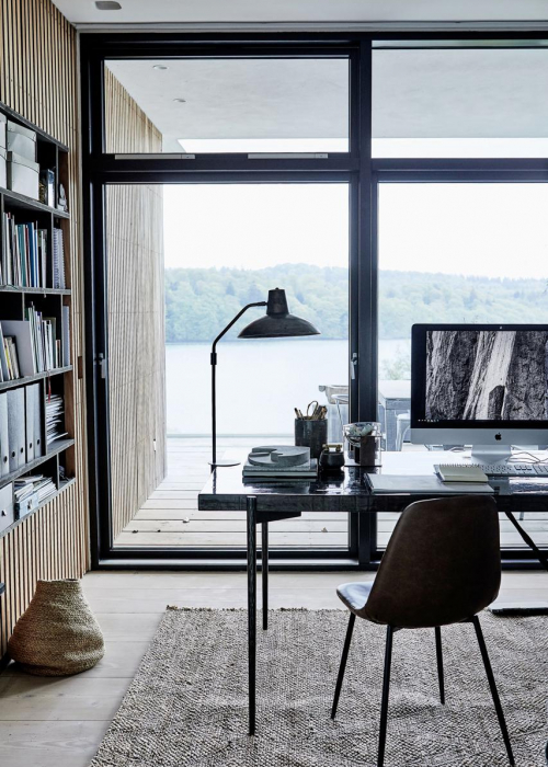 home-office-einrichten-schrankwand-decohome.de-schreibtisch-house-doctor