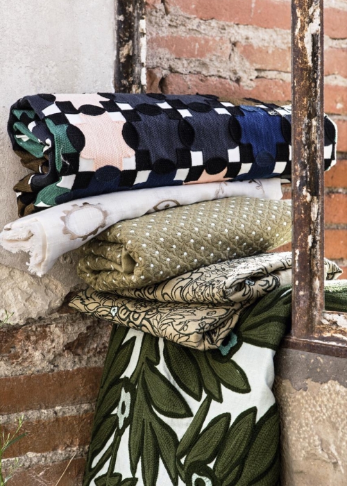 muenchner-stoff-fruehling-2020-msf-trends-decohomede-20200309elitis_dolce-lino_441720200310elitis_pile_effigie-4-14718