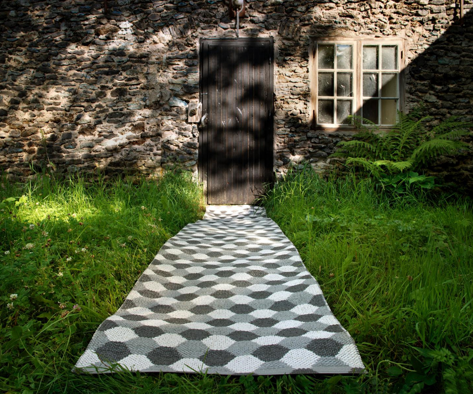 outdoor-teppiche-garten-decohomede-pappelina