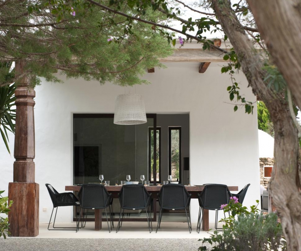 tgstudio-interior-wohngeschichte-ibiza-ferienhaus-decohomevil_2344-1