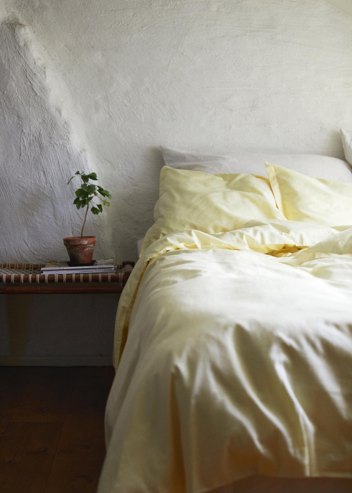 trendfarben2021-decohome.de-gelb-pantone-illuminating-bettwaesche-alva