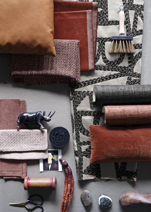trendfarben2021-decohome.de-weinrot-orange-stoffe-moodboard-zimmer-und-rohde
