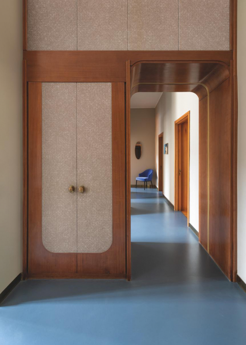 flur_ideen_decohome.de_einbauschrank-wandschrank-stoffbespannung-rubelli