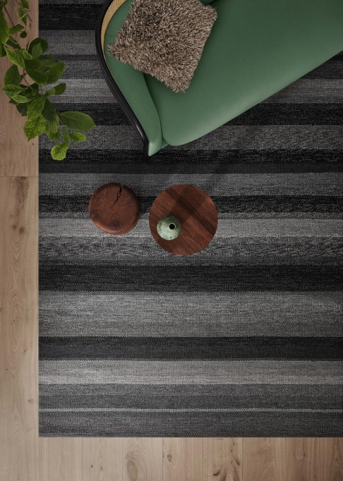 teppiche-mit-muster-decohome.de-kasthall_harvest_black_grey