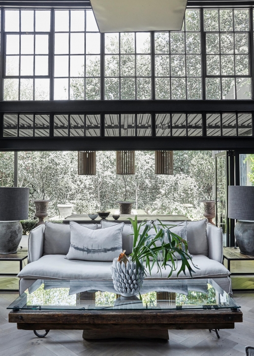 schwarze-waende-wohnen-suedafrike-anli-jones-christian-van-der-walt-dechome-20190115bureaux_house_vd_walt_312280