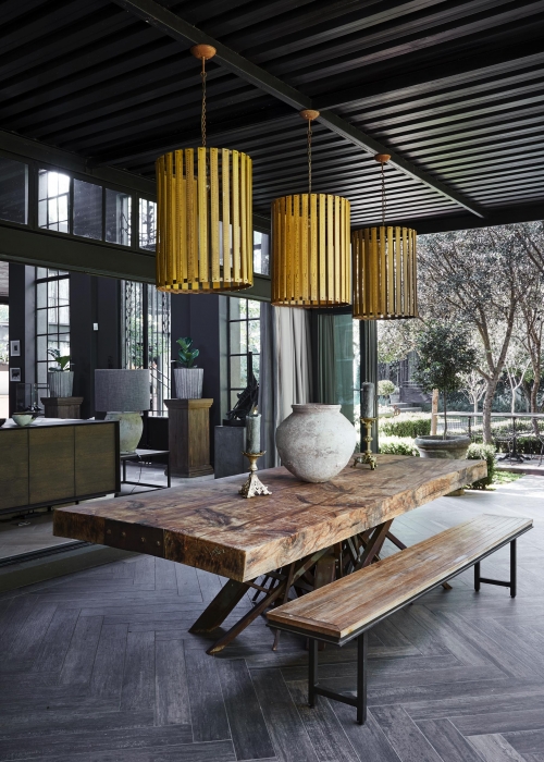 schwarze-waende-wohnen-suedafrike-anli-jones-christian-van-der-walt-dechome-20190115bureaux_house_vd_walt_352283