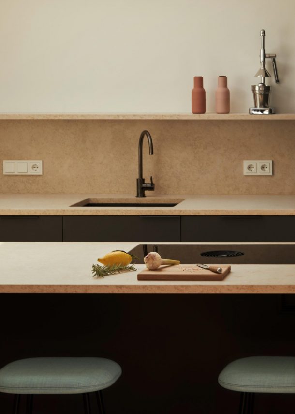 Homestory: Eine Dachgeschosswohnung wird zum modernen Alpenloft