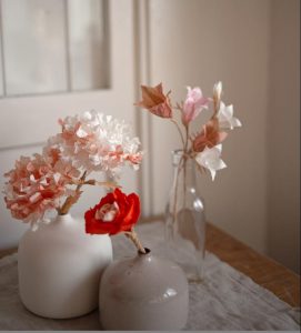 finnisches Design zarte Blumen aus Papier