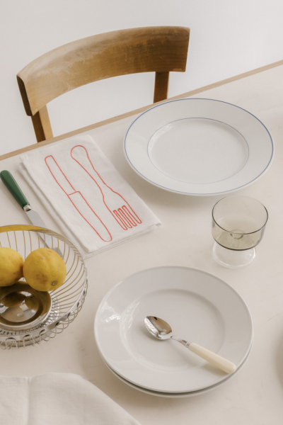 Stoffservietten tischdeko SARAH ESPEUTE bestickte Serviette decohome.de