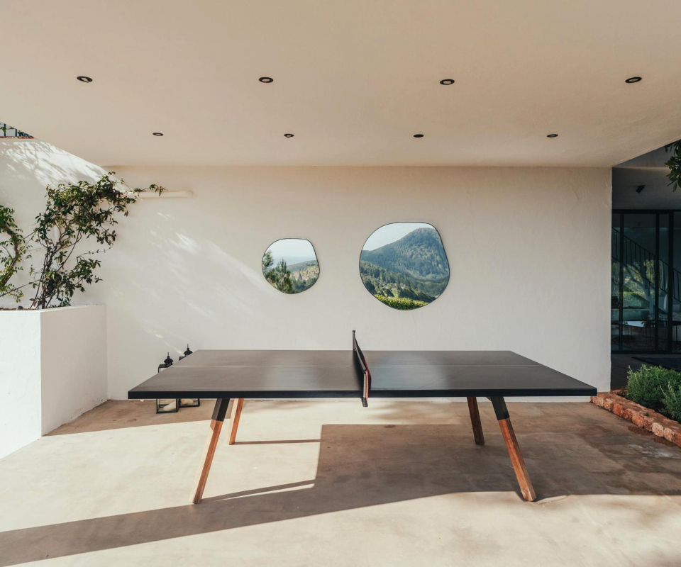 boho stil ibiza ferienhaus teresa obermoser tischtennisplatte tobi holzweiler 03001