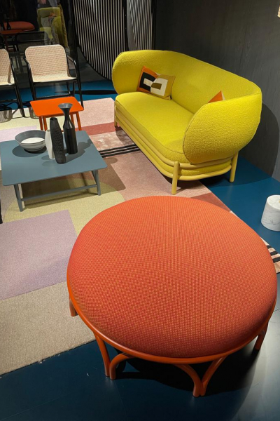 salone del mobile 2022 sofa pouf gebrueder thonet vienna decohome.de 1