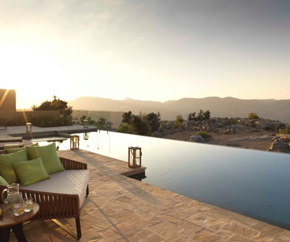 Wuestenpool Oman Anantara Al Jabal Al Akhdar Resort Royal Mountain Villa Pool decohome.de