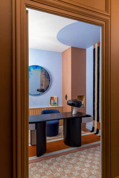 Wohnen mit Farbe Claude Cartier Interiordesign Homestory Lyon decohome.de 31