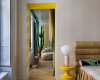 Wohnen mit Farbe Claude Cartier Interiordesign Homestory Lyon decohome.de 6