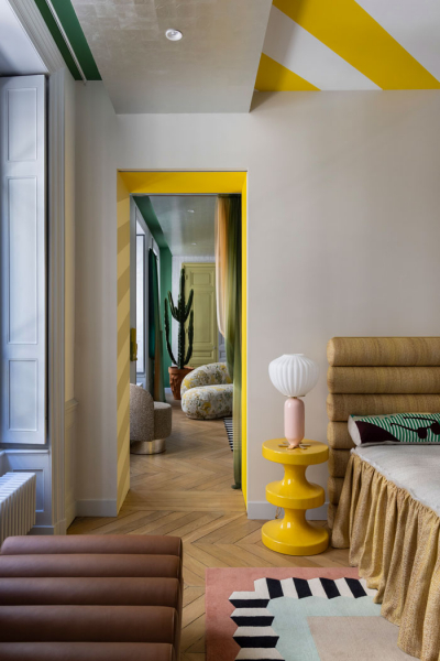 Wohnen mit Farbe Claude Cartier Interiordesign Homestory Lyon decohome.de 6