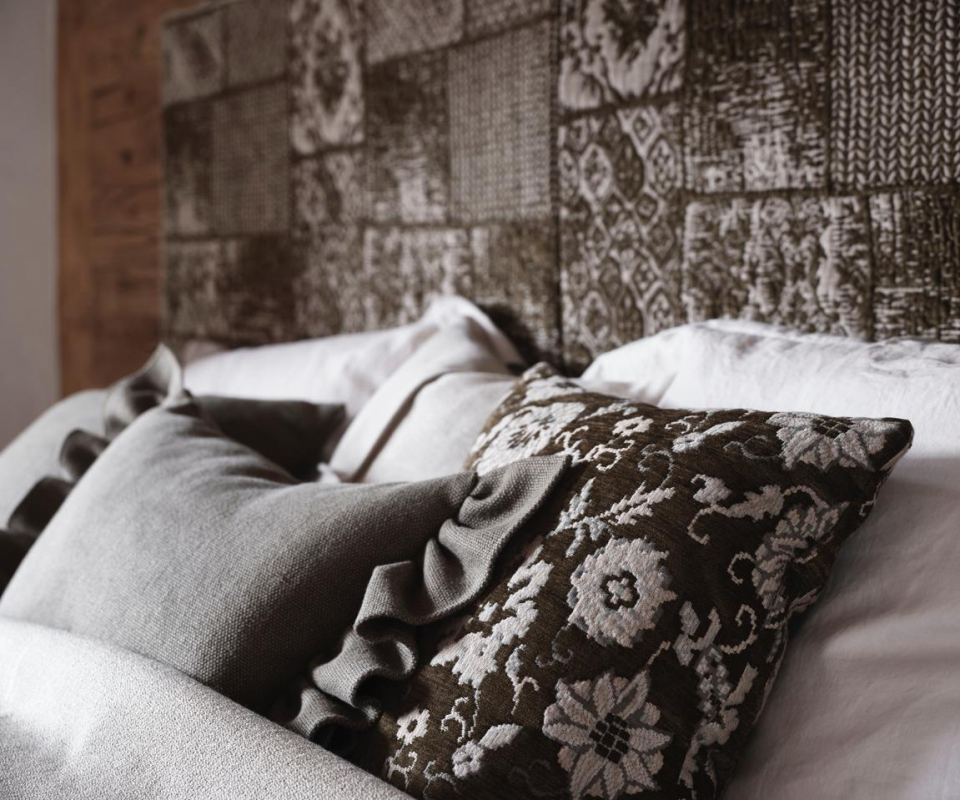 deko kissen bett landhausstil decohome.de