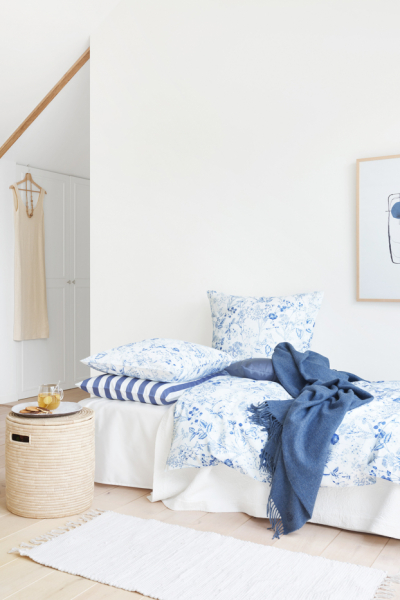 Schlossberg HW22 MAYA bleu D193452 RGB