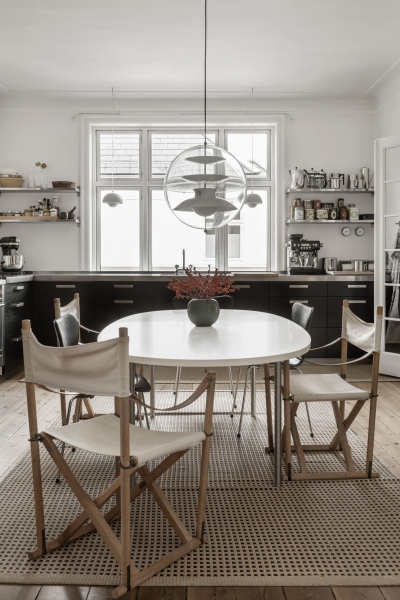 scandi style kopenhagen altbau homestory line nevers krabbenhoft kuecher tisch sofacompany 38