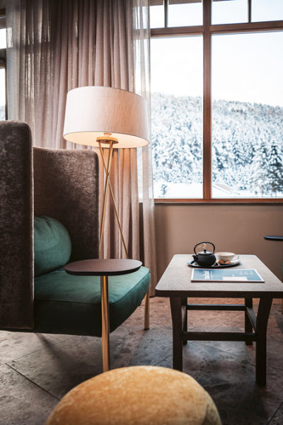 schnee hotel suedtirol Falkensteiner Family Resort Lido Lobby Hannes Niederkofler decohome