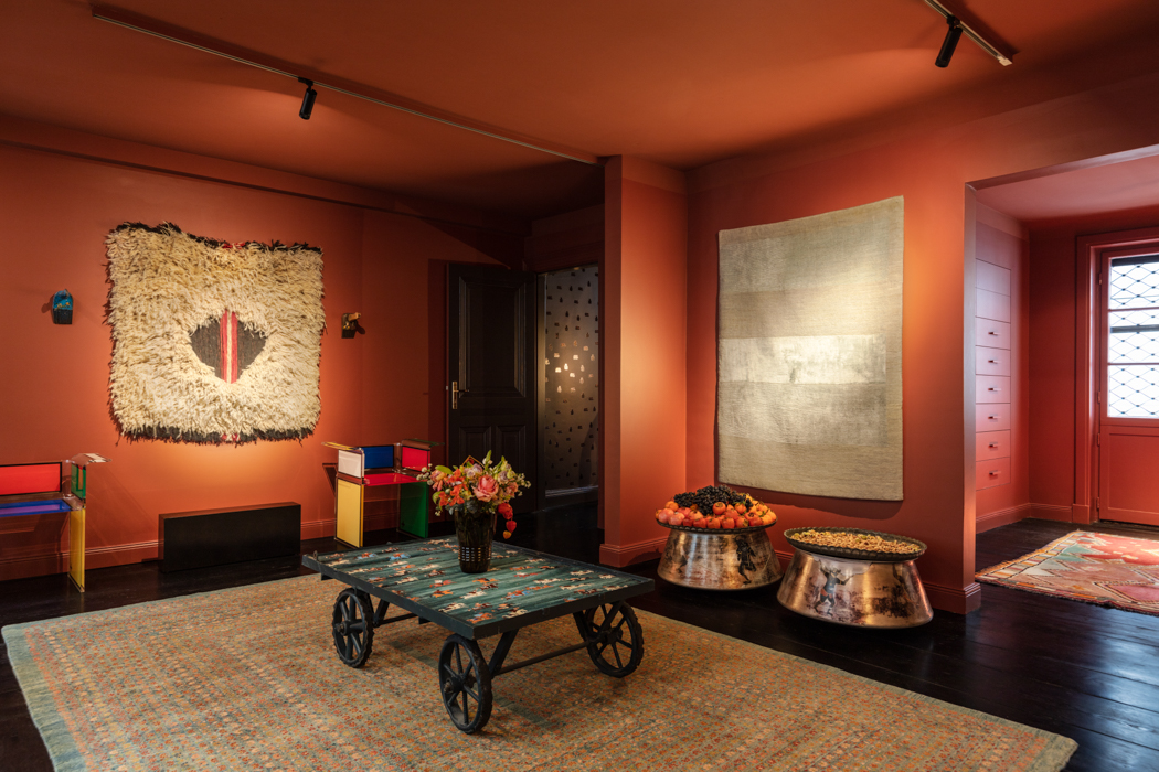 Perserteppich Interior Lila Valadan Foto Giesemann MG 0590 Teppichgalerie decohome.de