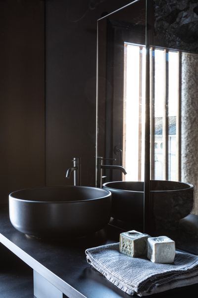 rundes waschbecken badezimmer decohome.de arch. ALFREDO VANOTTI ph monica spezia livinginside 23