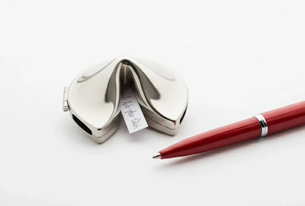 Gl ckskeks aus Edelstahl f r personalisierbare Botschaften.jpg Gl ckskeks aus Edelstahl f r personalisierbare Botschaften.jpg