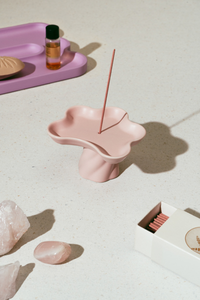 trends maison et objet 2023 Octaevo Templo Incense Holder