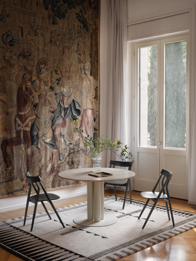 moebel trends tisch stuehle arflex Lizzy design David Dolcini decohome.de