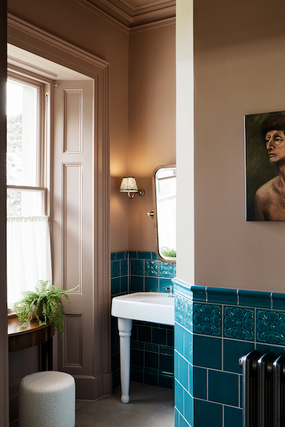 Farbe im Bad Portrait Mylands thecountryhousediaries decohome.de