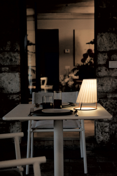 Mobiles Licht im Garten Emu decohome.de