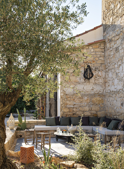 bauernhaus wohngeschichte martial michaux outdoor wohnzimmer decohome.de