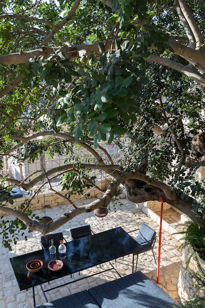 ferienhaus sizilien margherita rui outdoor tisch bild monica spezia livinginside decohome.de