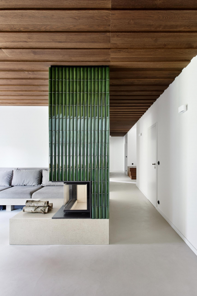 marketa bromova kamin grün fliesen decohome.de