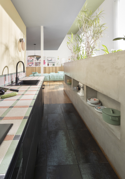 kueche beton schwarz loft Casa Lambrate Ph. Beppe Brancato 11