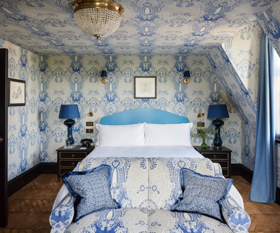 TheTwentyTwo Tapete Decke Suite decohome.de