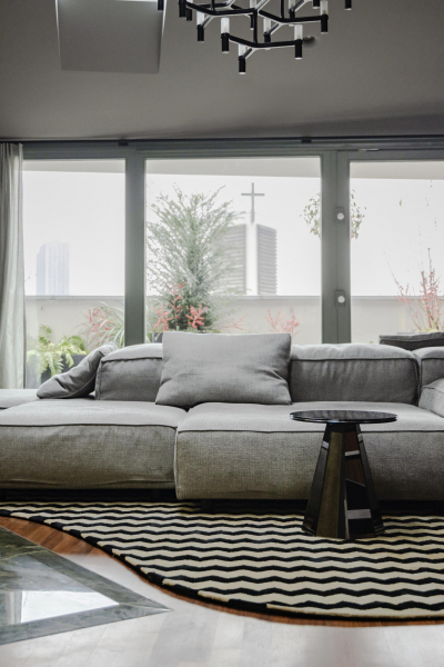 Fabian Freytag Sofa grau decohome.de