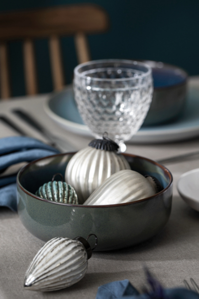 Weihnachtsdeko modern kugeln in schale villeroy und boch decohome.de
