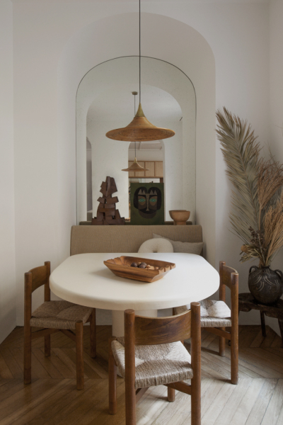 Essbereich Emmanuelle Simon Damien de Medeiros hohe Decken decohome.de