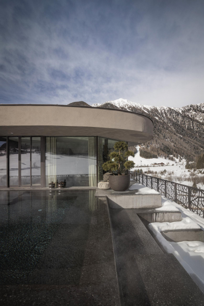 Onsen Pool Winter © SILENA decohome.de