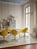 wohnpsychologie 9132556 Eames Plastic Armchair DAL 92 Citron Re 03 Aluminium Polished finish Plate Dining Table 50 Carrara marble Ball Clock Dawn HSFW Limited Edition (2024) master decohome.de