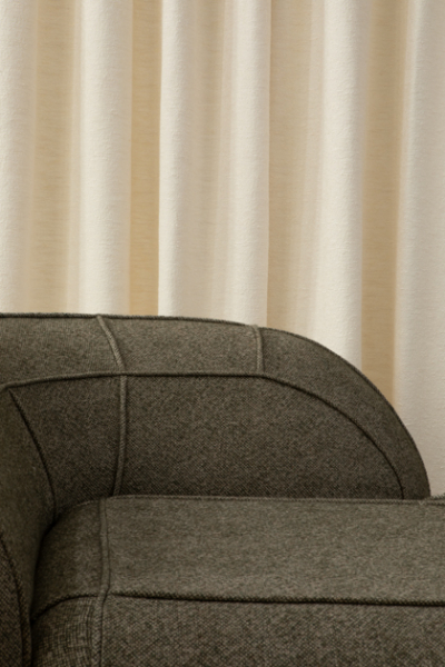 Donna ukrainisches Design 20230727 8094