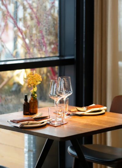 Tallin Citytrip Teleskivi Fotografiska Restaurant Tischsetting decohome.de