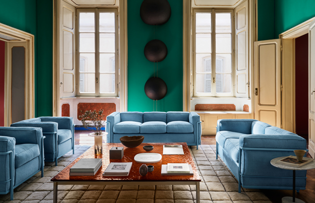 wohnen mit farbe CASSINA 2 Fauteuil Grand Confort petit modèle trois places durable decohome.de