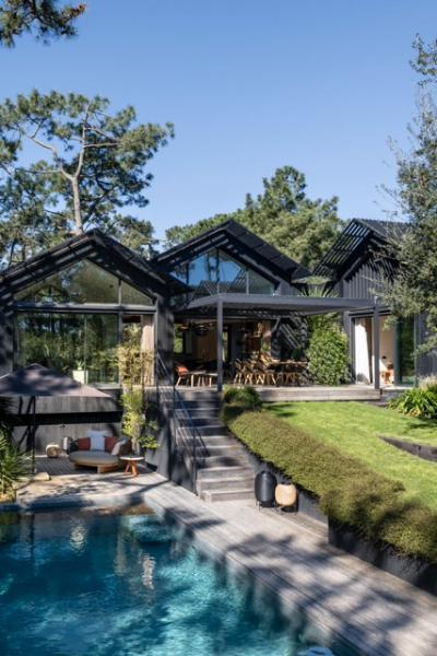 Cap Ferret geflammtes Holz Fassade Yakisugi Pool Garten decohome.de