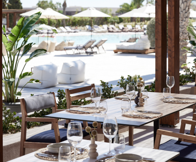 Restaurant am Pool Tsouka Helea Family Beach Resort decohome.de